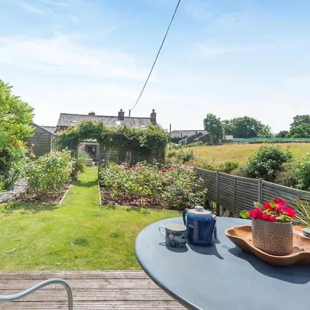 3 Bed In Oc-c42824 Skelton